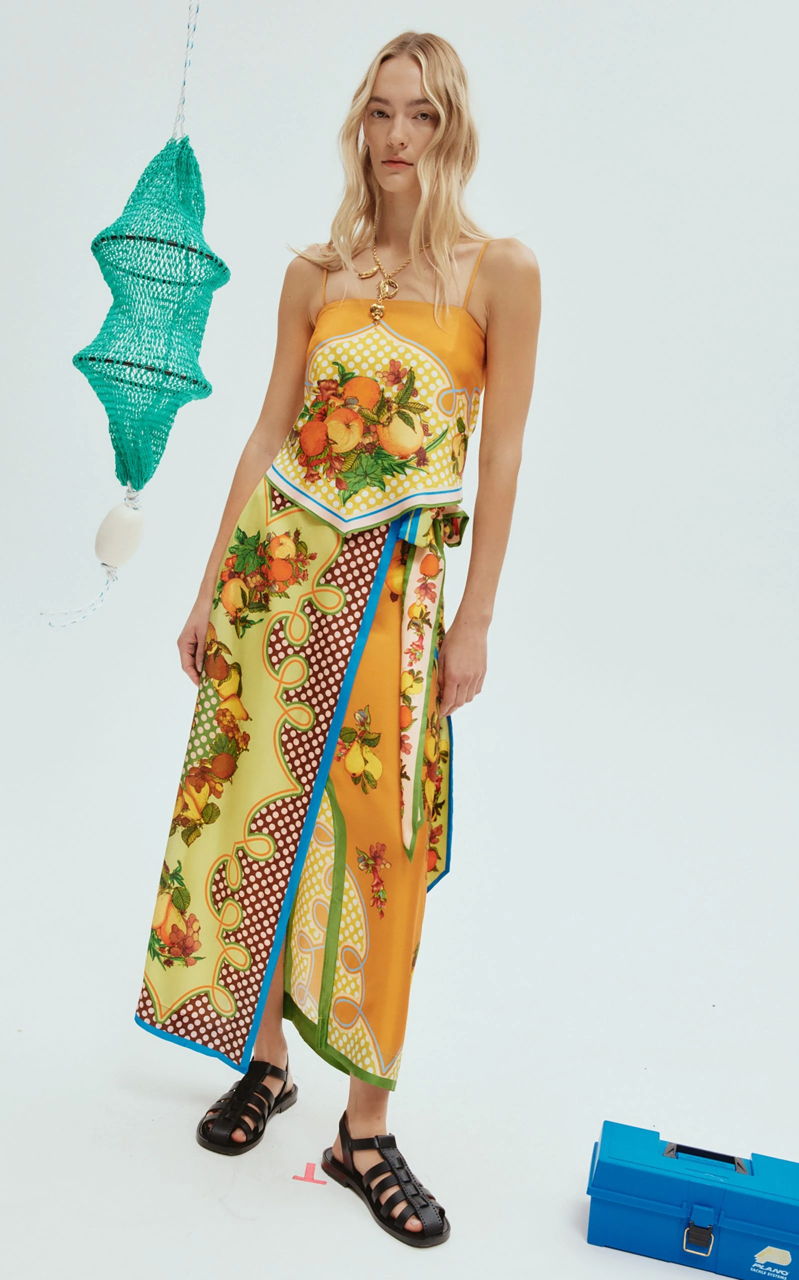 --Lemonis Silk Scarf Top-