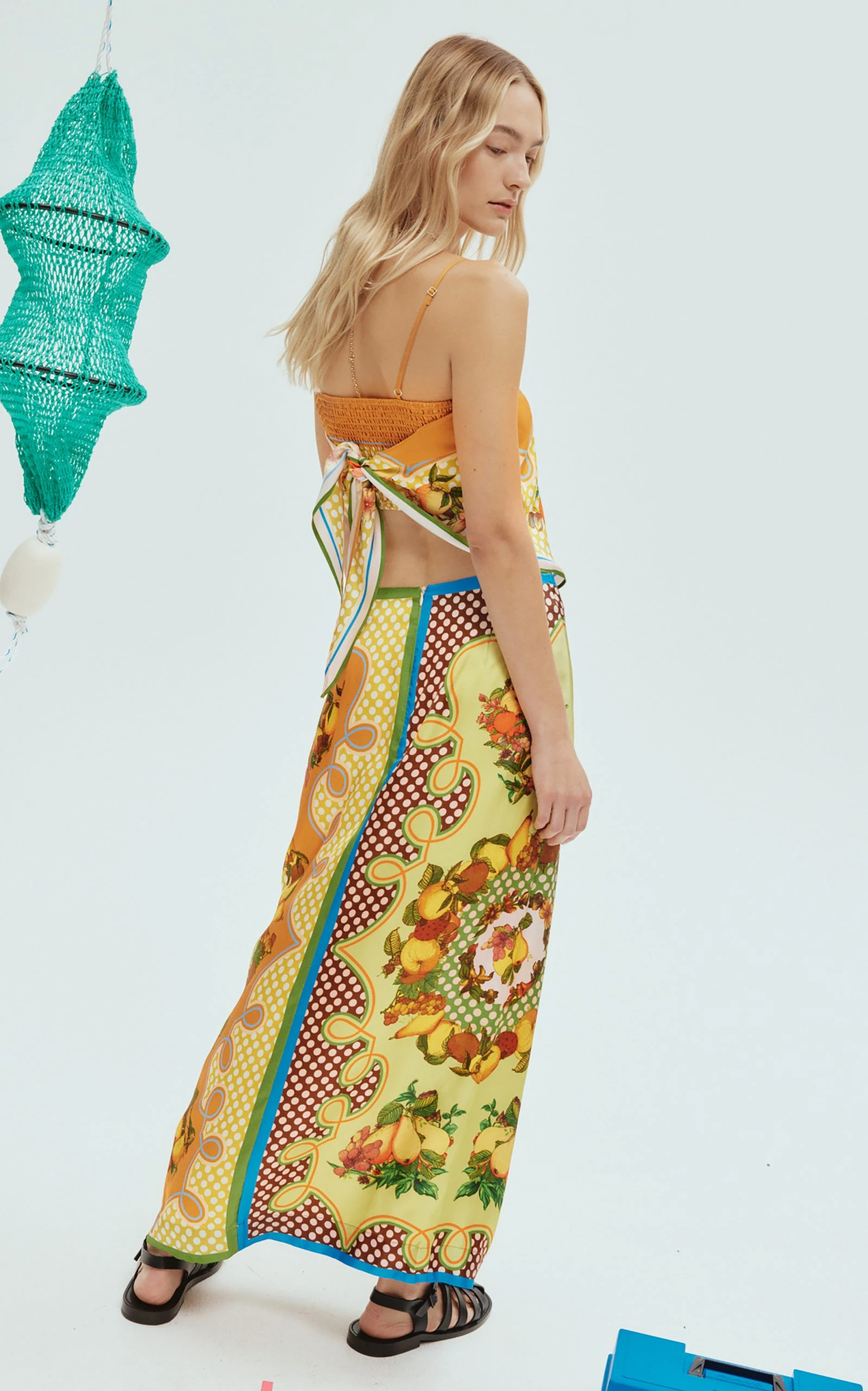 --Lemonis Silk Scarf Top-
