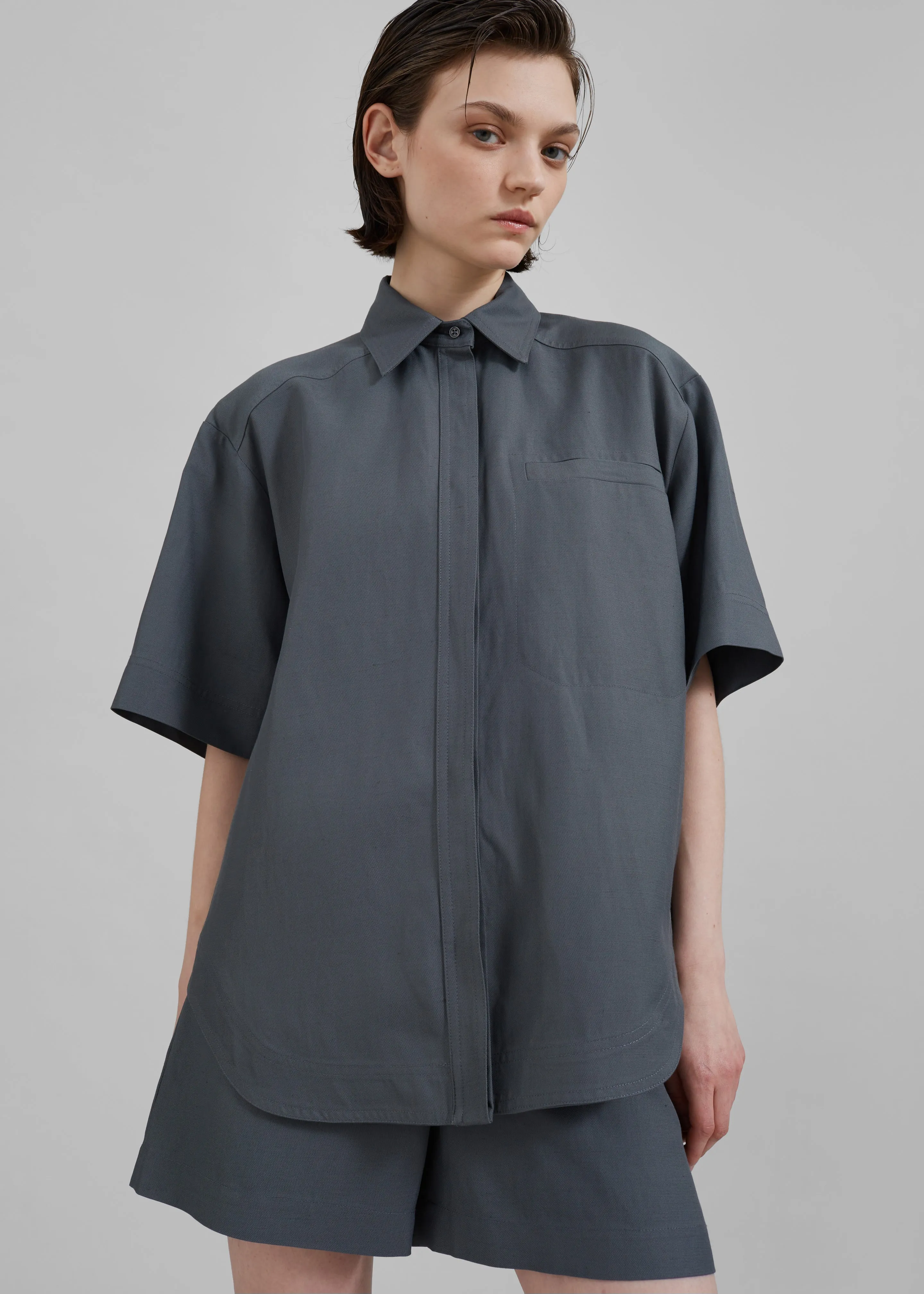 Loulou Studio Moheli Short Sleeve Shirt - Fjord Grey